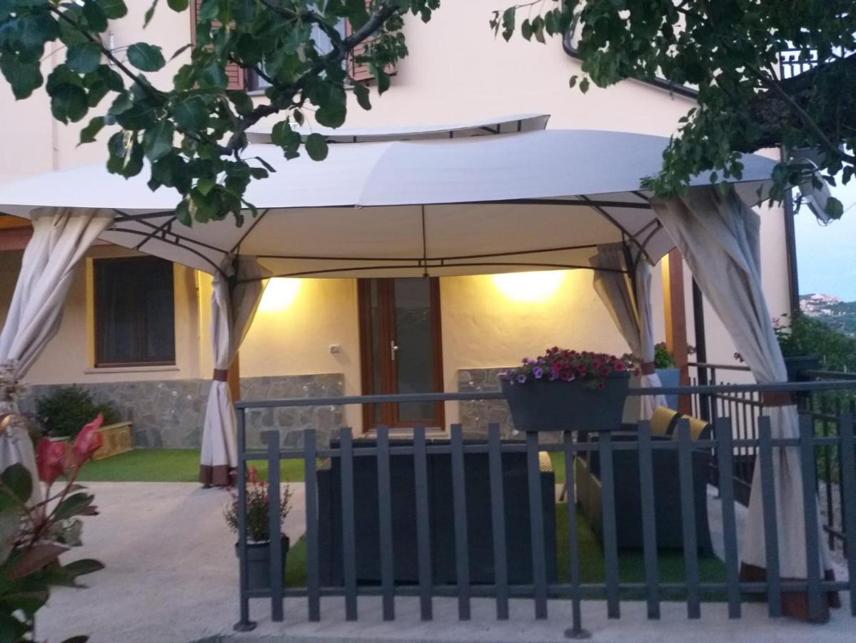 La Casa Nel Verde Castelmezzano Extérieur photo